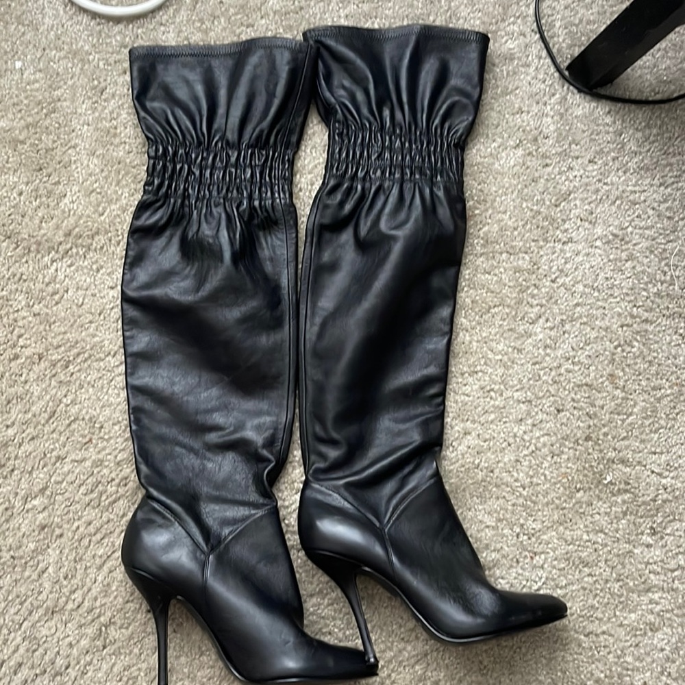 NWOT Aldo black boot